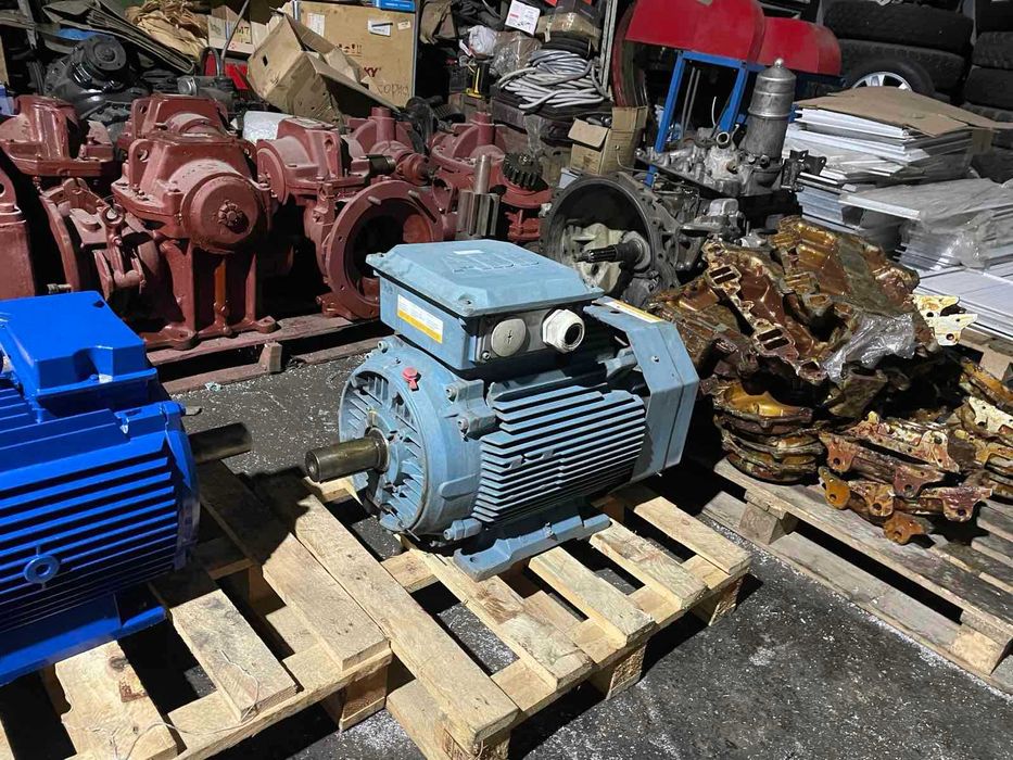 Продам электродвигатель ABB  М3ВР 200 MLA 4 30,0 кВт