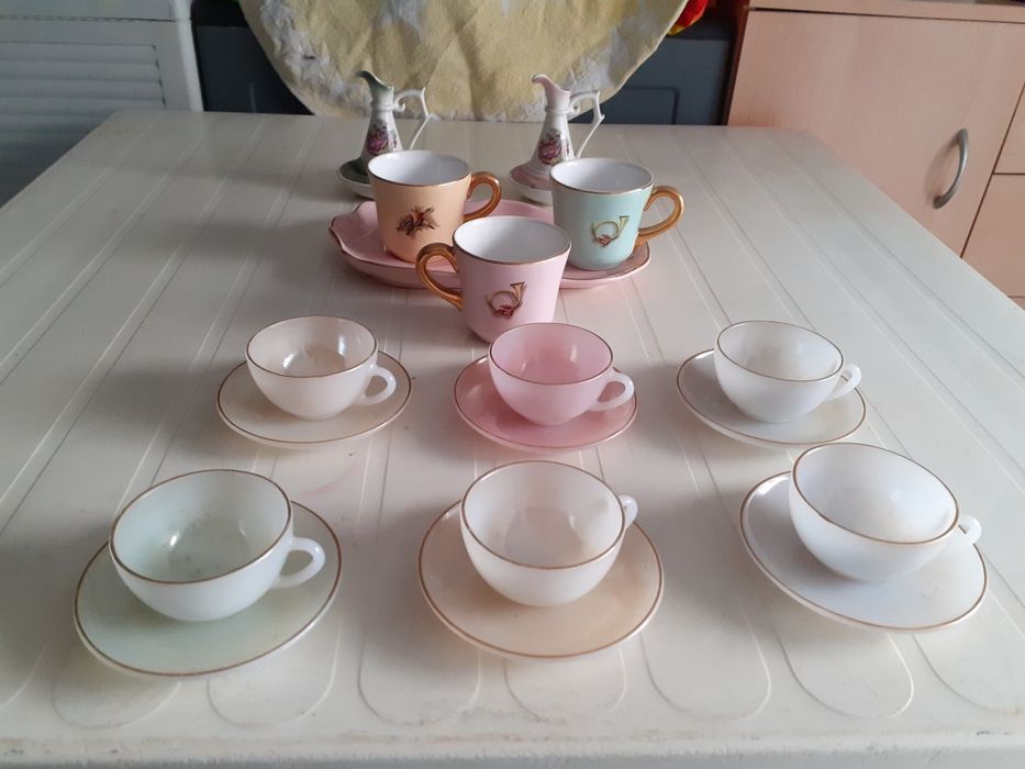 Conjunto de loiças antigas coleção