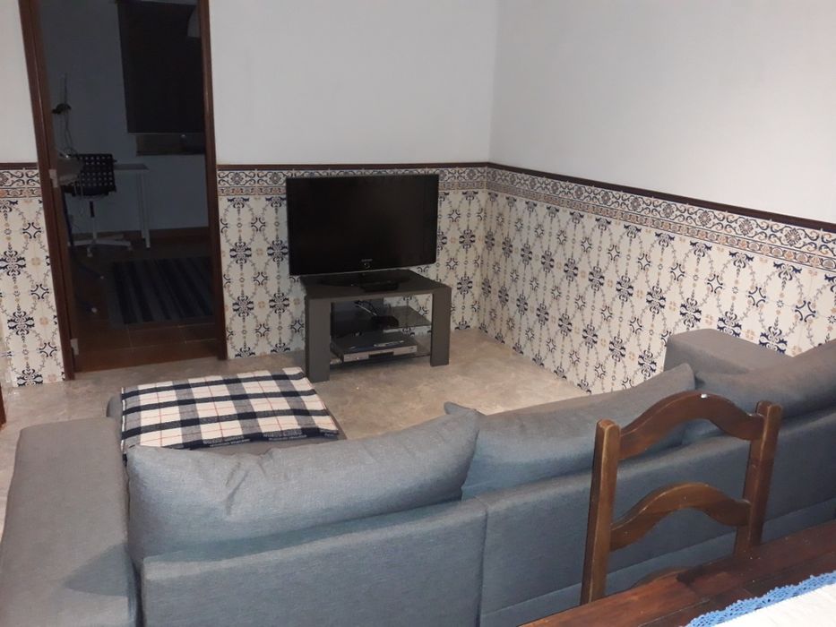 Arrendo quarto de 11m2 nos Olivais