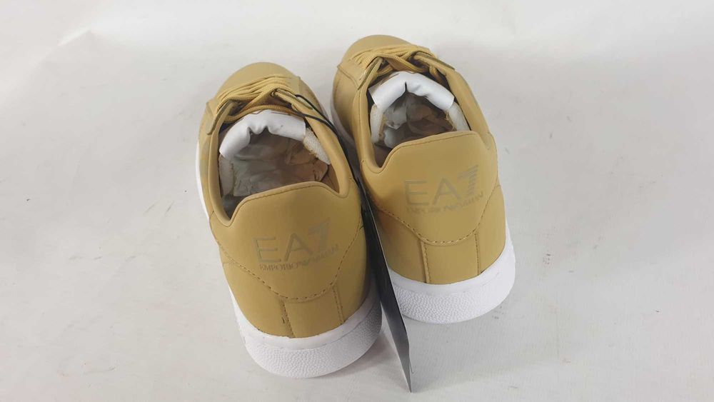 Emporio Armani Buty damskie sportowe r. 35 1/3