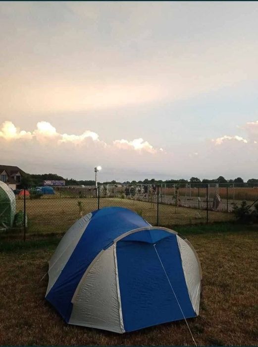 Opener 2026 namiot kamper przyczepa nocleg blisko