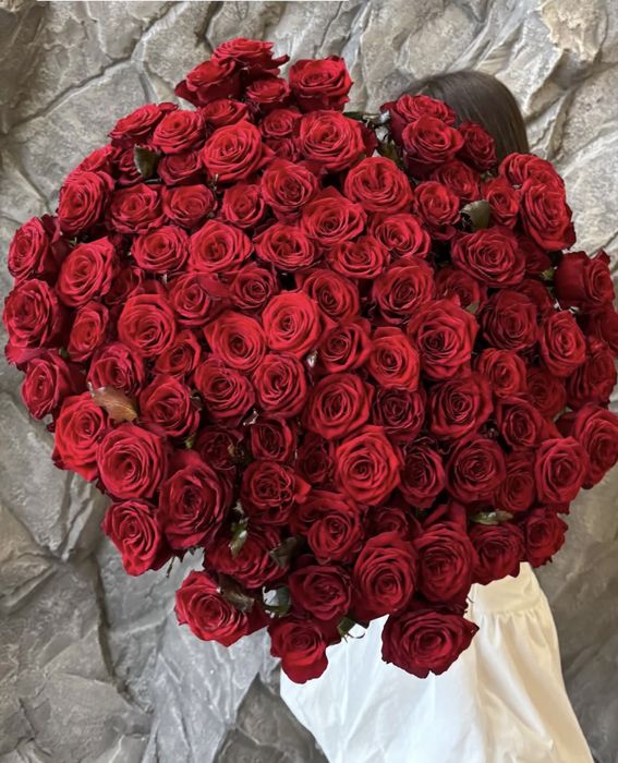 Цветы Квіти 101 роза Одесса ОПТОМ доставка букеты шары кульки Троянда