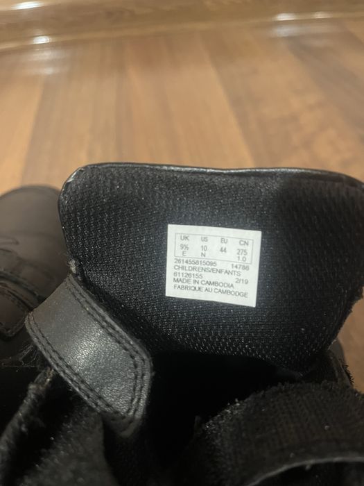 Кросівки Clarks черевики 43