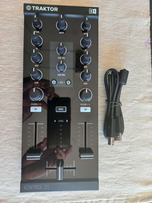 NI Traktor Kontrol Z1