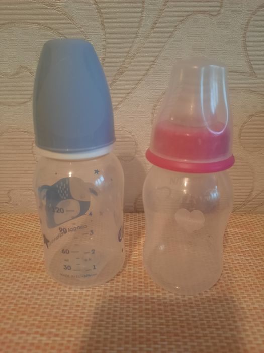 Віддам пляшечки для годування