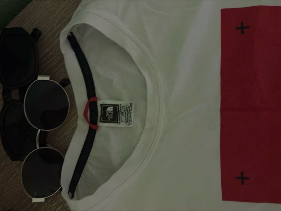Біла футболка The North Face (TNF) з Box Logo