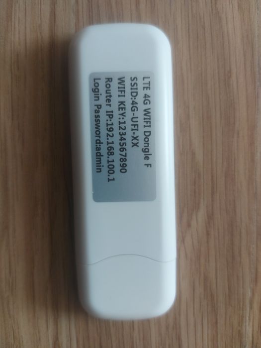 4G LTE USB модем/роутер з Wi-Fi, до 150 Мбіт/с