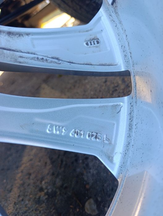 Audi a4 b9 piękne felgi 18 cali jak nowe z Niemiec 5x112 oryginał OE