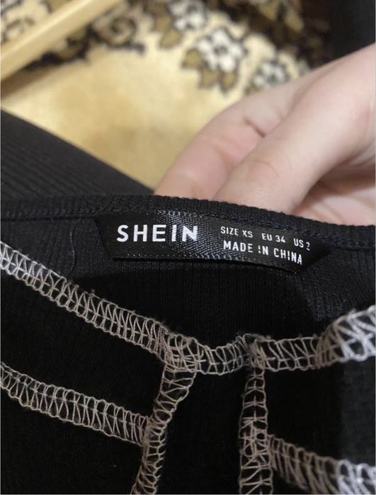 Топ на бретельках