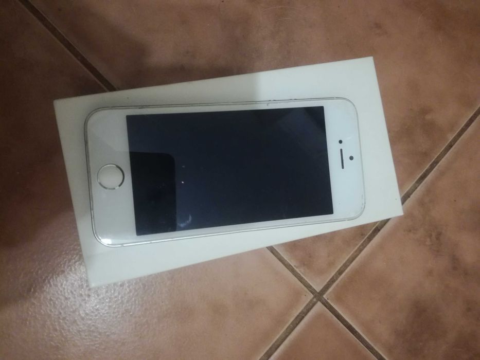 Продаж мобільних телефонів робочих і деякі на запчастини