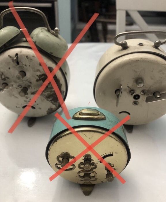 Старий німецький будильник