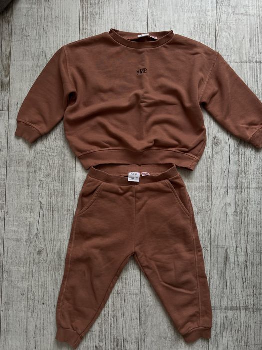 Костюм Zara на 2-3 роки