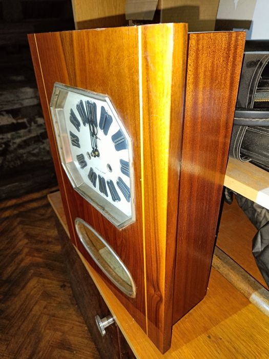 Radziecki Zegar ścienny Jantar wahadłowy USSR klasyk PRL antyk