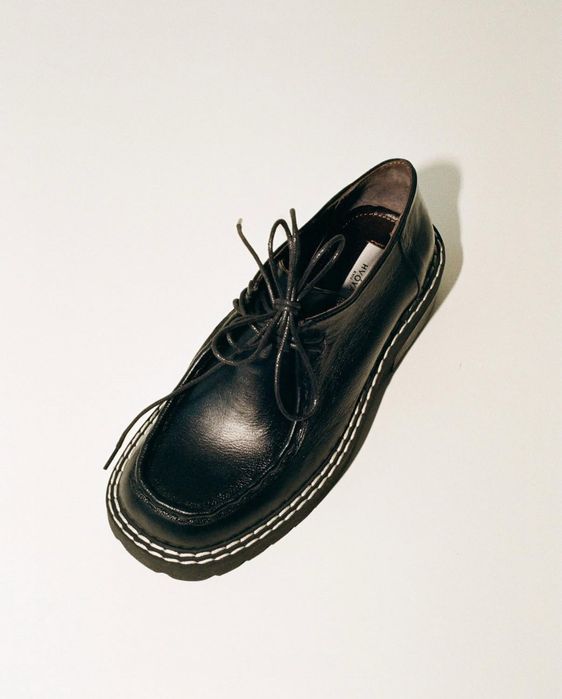 Шкіряні туфлі HVOYA на шнурках