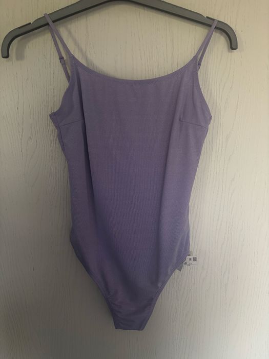 Lawendowy stroj kapielowy body nowe s metka reserved