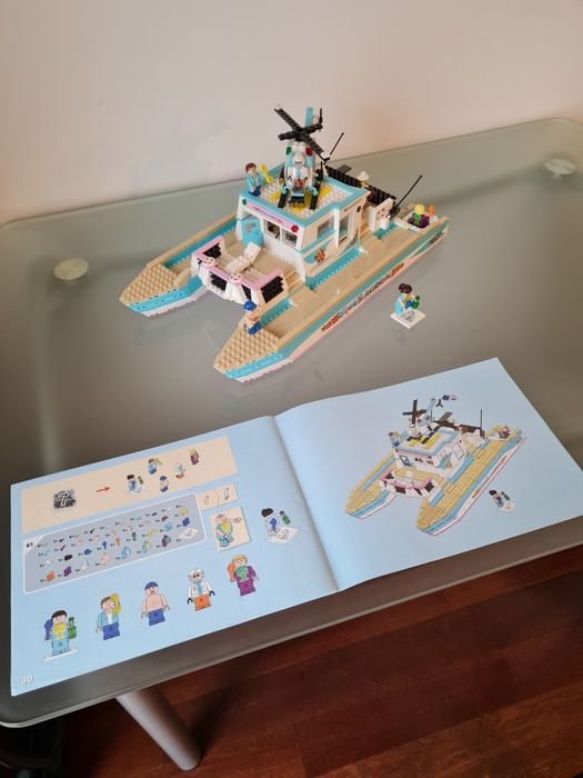 Barco catamaran construção play tive