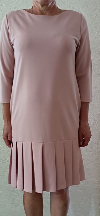 Sukienka pudrowy róż r L
