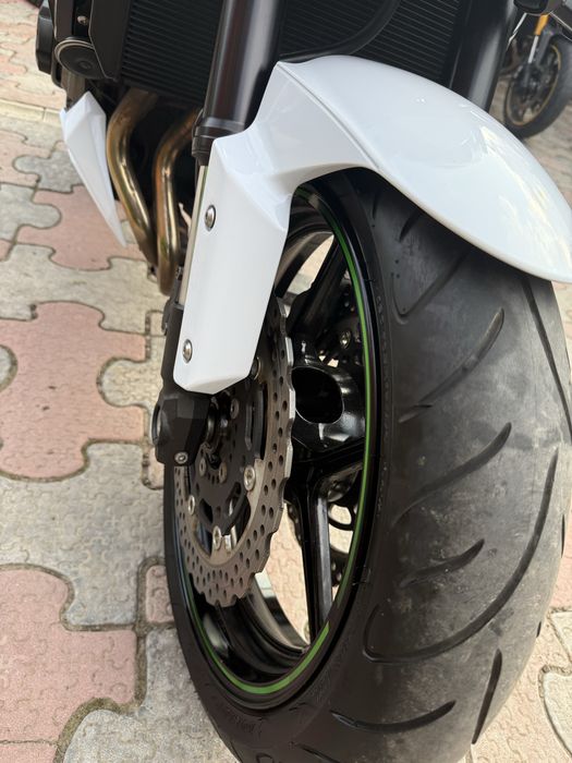 Kawasaki z800 розмитнений