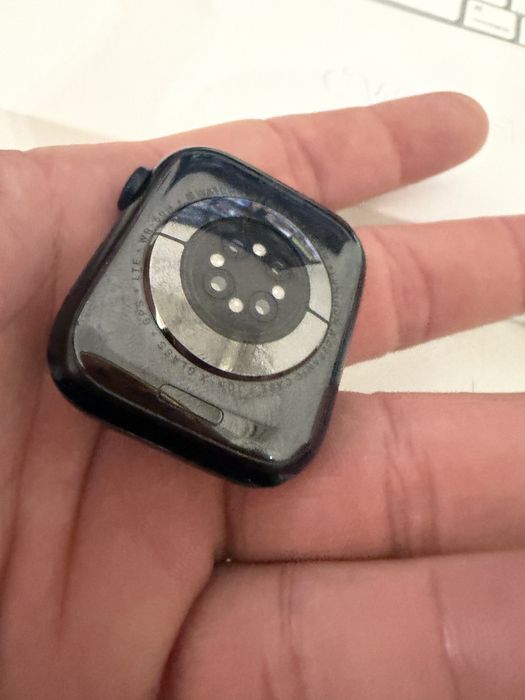 Apple Watch 9 45mm Cellular Midnight