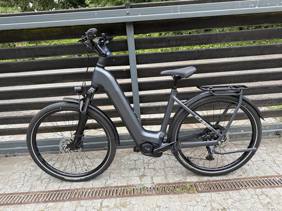 Demo elektr. Cube Kathmandu Hybrid One 800 rozm. 54 Bosch Smart 100Nm