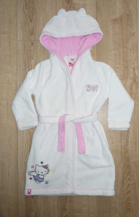 Szlafrok dziewczęcy Hello Kitty rozmiar 122. Marks & Spencer.