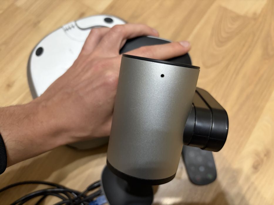 Професійна система відеоконференцзв'язку Logitech Group (Камера + Спікерфон)