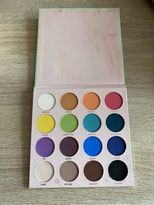 Paleta Tune cosmetics Tropical Rhythm
