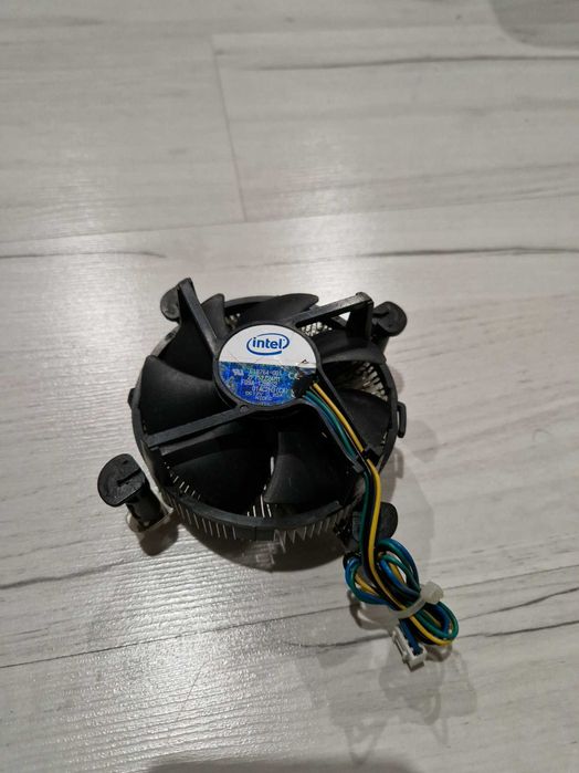 Chłodzenie INTEL