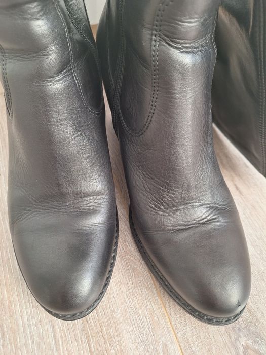 Kozaki na obcasie lasocki