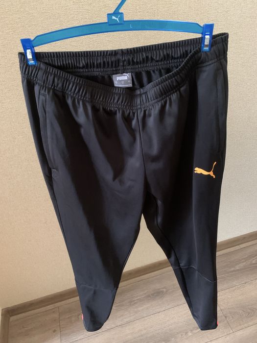 Спотривні штани Puma