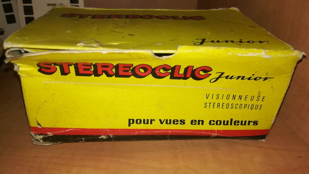 Stereoclic Junior 3D Viewer + 2 Fitas alusivas a Fátima (anos 60)