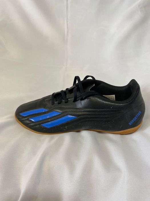 Adidas Deportivo Футзалки. Розмір 43