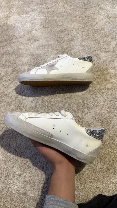 Golden goose super-star
