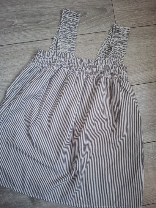 Bluzka na ramiączkach