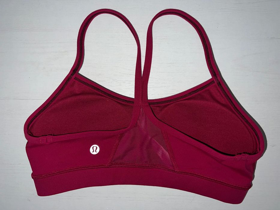 Топ Lululemon малинового кольору