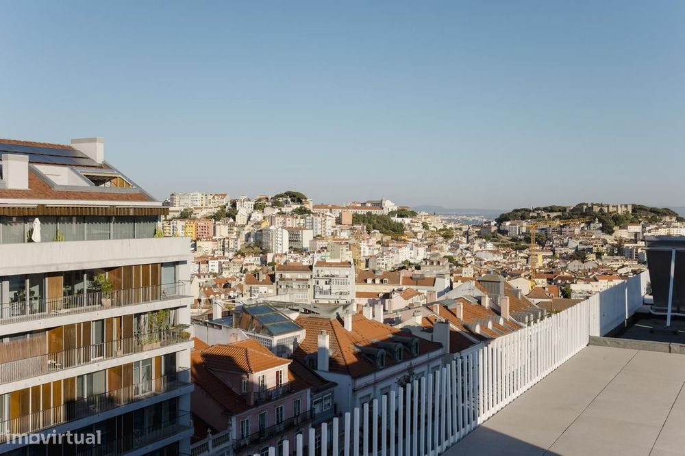 Penthouse T5 com vista, Campo Mártires da Pátria, Lisboa