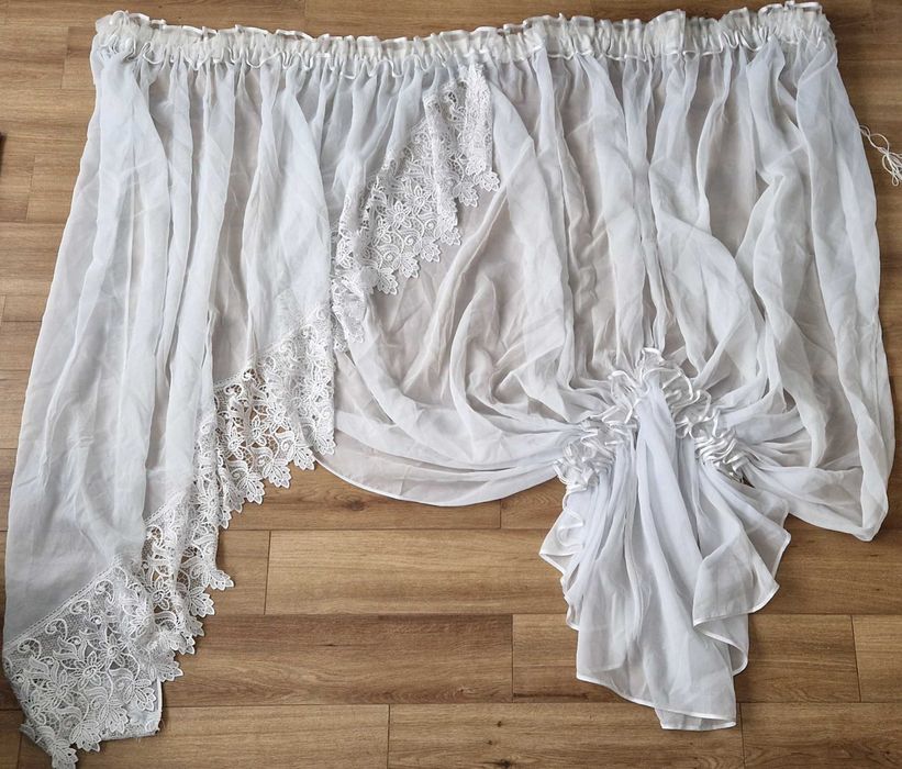 Firanka Wzór gipiury z koronką wysokość 150 cm dokładne FOTO jak NOWA
