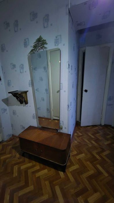 Борщагівка Однокімнатна Бульвар М Руденка ( Кольцова ) кут пр. Курбаса