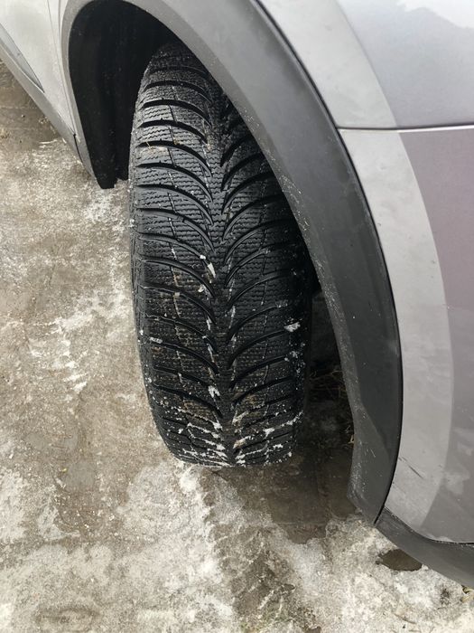 Продаж електроавтомобіля  пежо 2008 від власника