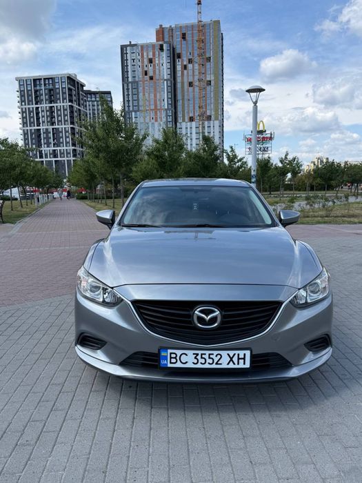 Mazda 6 з двигуном 2.5 Skyactiv-G, 2014 року випуску.