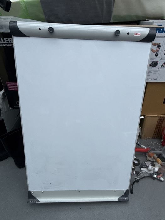 Tablica suchościeralna  66x100 flipchart Sigma stan idealny
