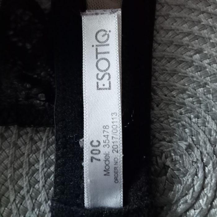 Biustonosz push up, koronkowy Esotiq 70C