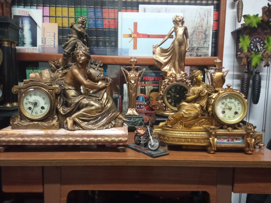 Itens disponíveis. vários preços, vários tamanhos, vários modelos.