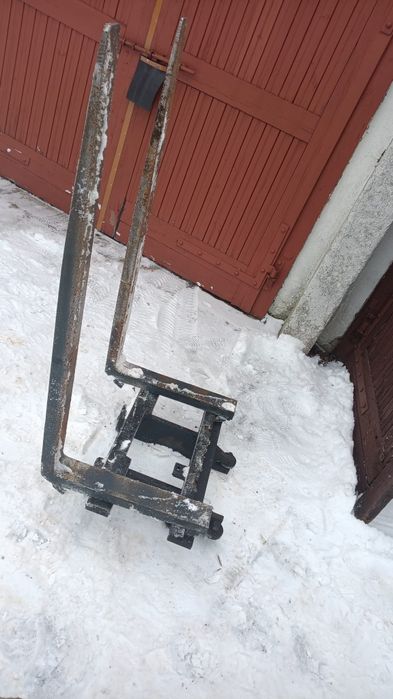 Paleciak sztaplarka widły 120 cm