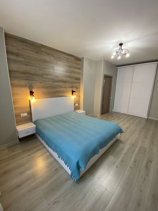 ЖК над Бугом. Квартира люкс класса с шикарным видом из окна!