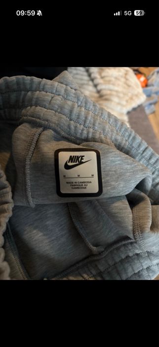 Komplet dres damski Nike spotrswear Tech Fleece