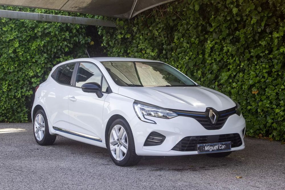 Renault Clio 1.6 E-Tech Intens