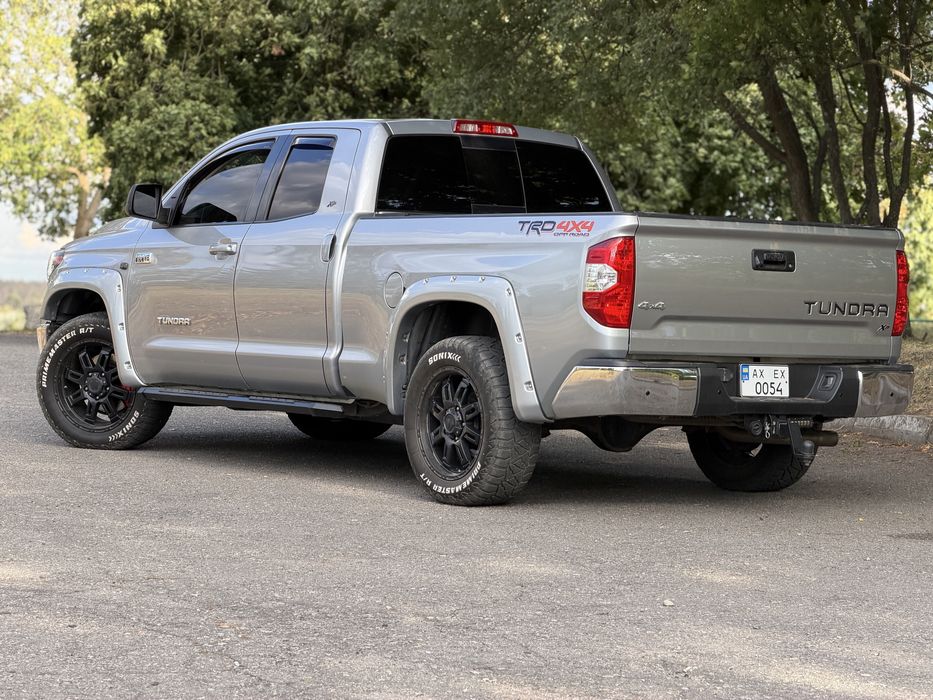 Toyota Tundra 2014