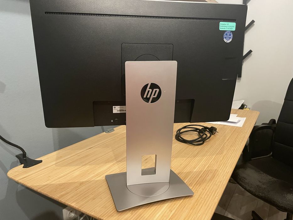 Monitor HP  EliteDisplay   E232