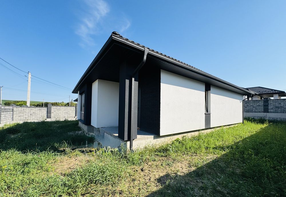 Продам сучасну американку 110 м.кВ в хорошій локації